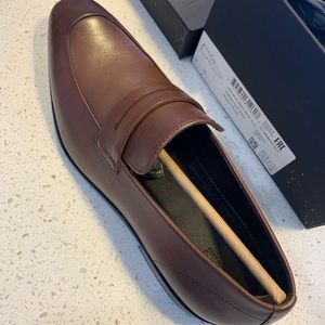 Brand new Hugo Boss Vero Cuoio Brown Loafers